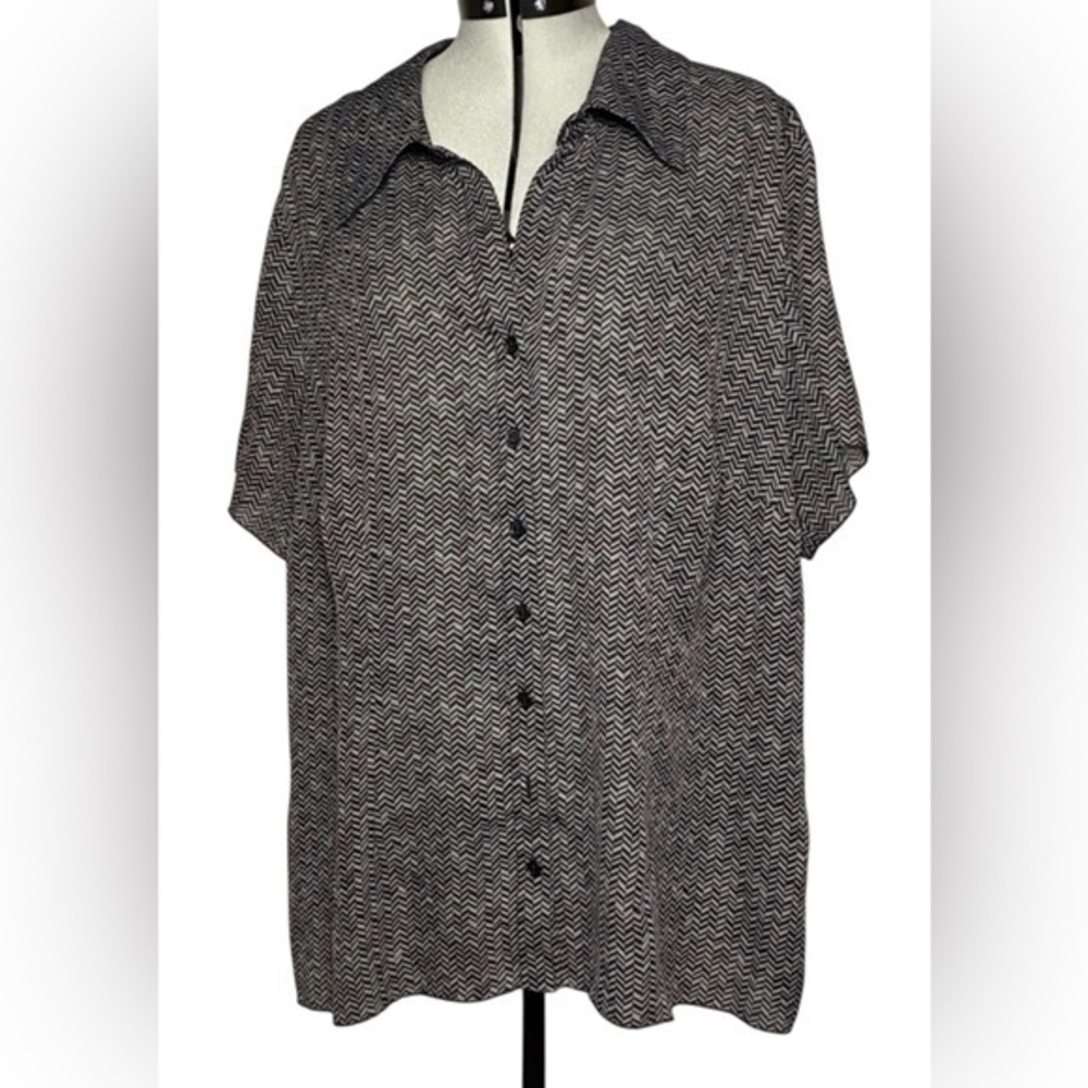 LANE BRYANT BLACK AND‎ GREY SHEER BUTTON UP BLOUSE WOMENS SIZE 18/20